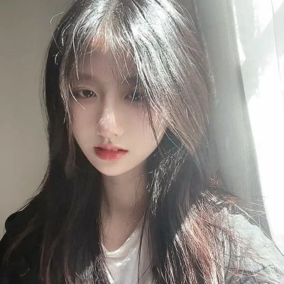 朴花英